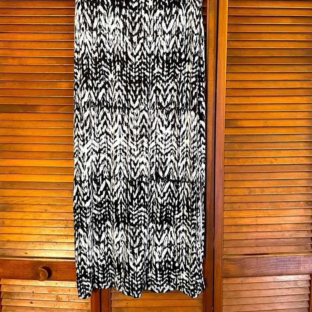 Black and white maxi skirt.